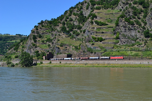 Rhein_rechts_03.jpg